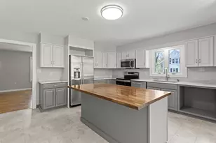 40 Pembroke Rd, Concord, NH 03301 - Photo 8