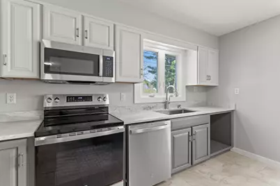 40 Pembroke Road, Concord, NH 03301 - Photo 14