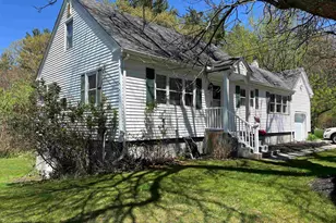 23 Jericho Rd, Pelham, NH 03076 - Photo 2