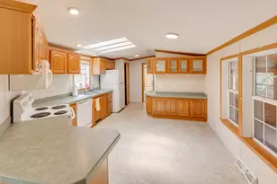 14 Lloyd St, Campton, NH 03223 - Photo 32