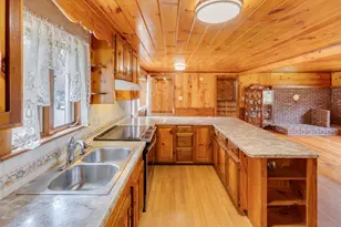 14 Lloyd St, Campton, NH 03223 - Photo 14