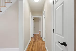 293 Lawrence Rd, Salem, NH 03079 - Photo 14