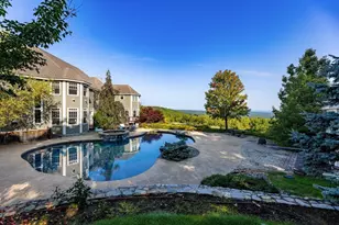 6 Crescent Dr, Bow, NH 03304 - Photo 4