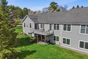 4 Mountain Village Rd, Windham, NH 03087 - Photo 2