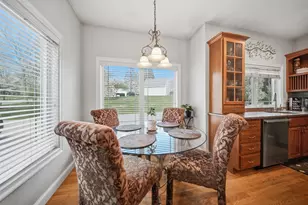 4 Mountain Village Rd, Windham, NH 03087 - Photo 8
