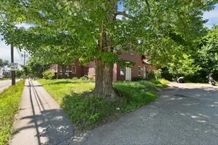 42 Gilford Ave, Laconia, NH 03246 - Photo 2