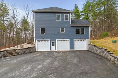 18 Longmeadow Road, Windham, NH 03087 - Photo 4