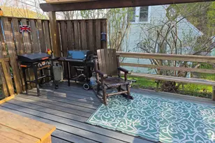 10 Randall St, Springfield, VT 05156 - Photo 8