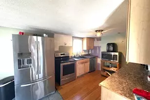 110 Millville Cir, Salem, NH 03079 - Photo 8