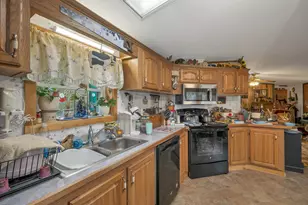112 N Ashland Rd, Ashland, NH 03217 - Photo 8
