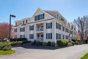 437 Winnacunnet Rd, Hampton, NH 03842 - Photo 2