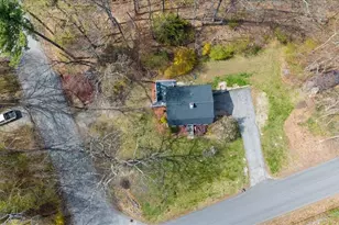6 Pingree Hill Rd, Derry, NH 03038 - Photo 8