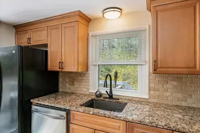 6 Pingree Hill Road, Derry, NH 03038 - Photo 16