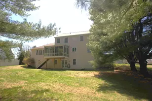 4 Shannon Dr, Stratham, NH 03885 - Photo 6