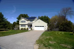4 Shannon Dr, Stratham, NH 03885 - Photo 1