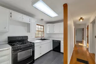 535 Ocean Rd, Portsmouth, NH 03801 - Photo 20