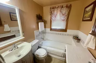 145 Anthony St, Manchester, NH 03103 - Photo 20