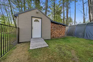 26 Mayflower Dr, Litchfield, NH 03052 - Photo 52