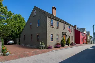 171 Gates St, Portsmouth, NH 03801 - Photo 2