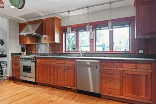 171 Gates St, Portsmouth, NH 03801 - Photo 22