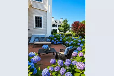 353 Pleasant Street, Portsmouth, NH 03801 - Photo 14