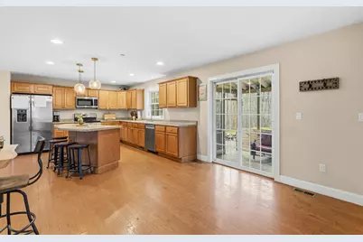 28 Dougherty Lane, New Boston, NH 03070 - Photo 16