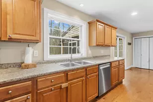 28 Dougherty Ln, New Boston, NH 03070 - Photo 12