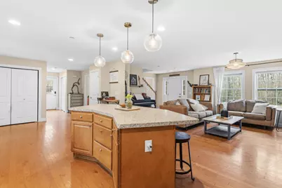28 Dougherty Lane, New Boston, NH 03070 - Photo 8