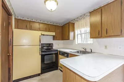 24 Fieldstone Drive, Londonderry, NH 03053 - Photo 10