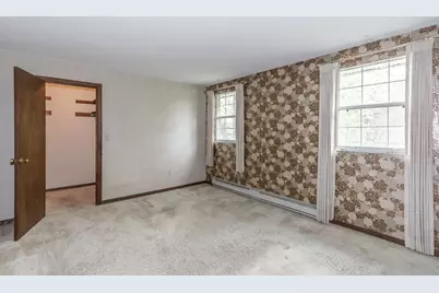 24 Fieldstone Drive, Londonderry, NH 03053 - Photo 16