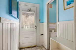 139 Thornton St, Portsmouth, NH 03801 - Photo 26