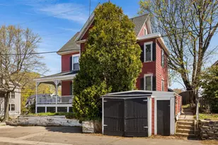 139 Thornton St, Portsmouth, NH 03801 - Photo 6
