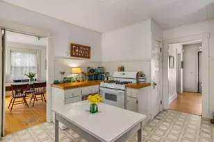 139 Thornton St, Portsmouth, NH 03801 - Photo 16