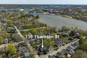 139 Thornton St, Portsmouth, NH 03801 - Photo 4