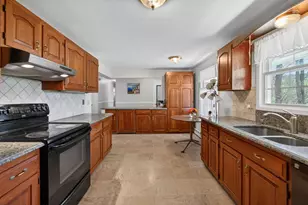 43 Gould Rd, Lebanon, NH 03784 - Photo 8