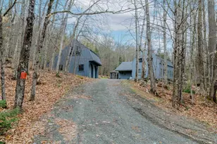 102 Skyline Dr, Franconia, NH 03580 - Photo 2