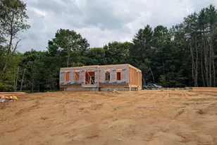85 Fairview Dr, Pittsfield, NH 03263 - Photo 1