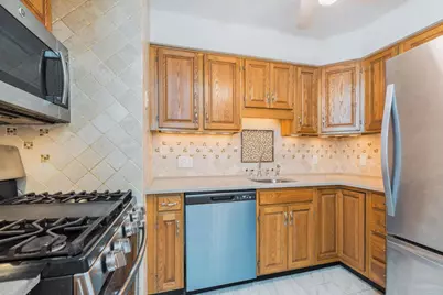 703 Springbrook Circle, Portsmouth, NH 03801 - Photo 8