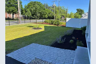 113 Concord Street, Nashua, NH 03064 - Photo 4