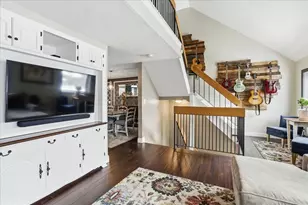 5 Tsienneto Rd, Derry, NH 03038 - Photo 10