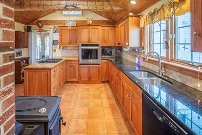 79 Noble Street, Somersworth, NH 03878 - Photo 4
