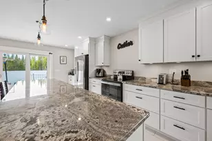 101 Hill Rd, Dummer, NH 03588 - Photo 4