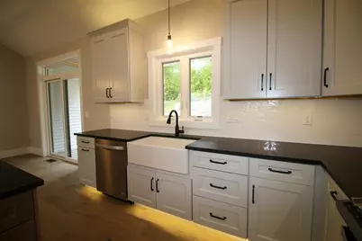 433 Dawn Court #18, Pembroke, NH 03275 - Photo 4