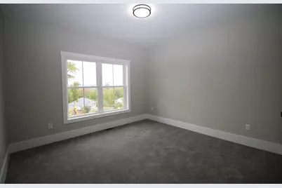 433 Dawn Court #18, Pembroke, NH 03275 - Photo 8
