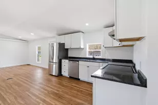 33 Cleo Cir, Rochester, NH 03868 - Photo 4