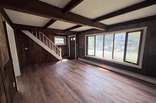 16 Norton St, Derry, NH 03038 - Photo 6
