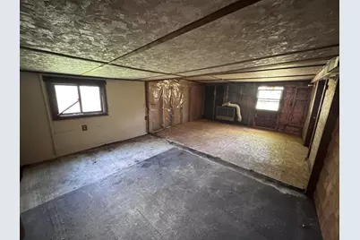 16 Norton Street, Derry, NH 03038 - Photo 32