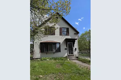 16 Norton Street, Derry, NH 03038 - Photo 2