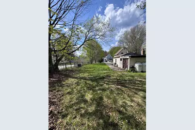 16 Norton Street, Derry, NH 03038 - Photo 14