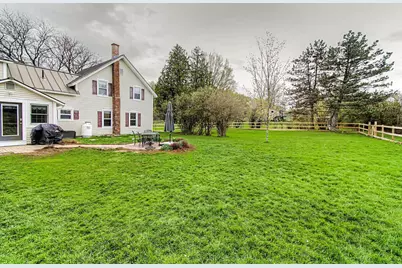 1860 Fairfax Road, St. Albans Town,  05478 - Photo 6
